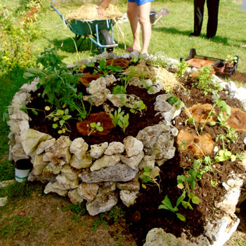 spirale d'herbes aromatiques, stage à Cablanc